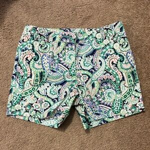 Talbots Perfect Shorts Paisley Print Women's Stretch Shorts in Green & Navy
